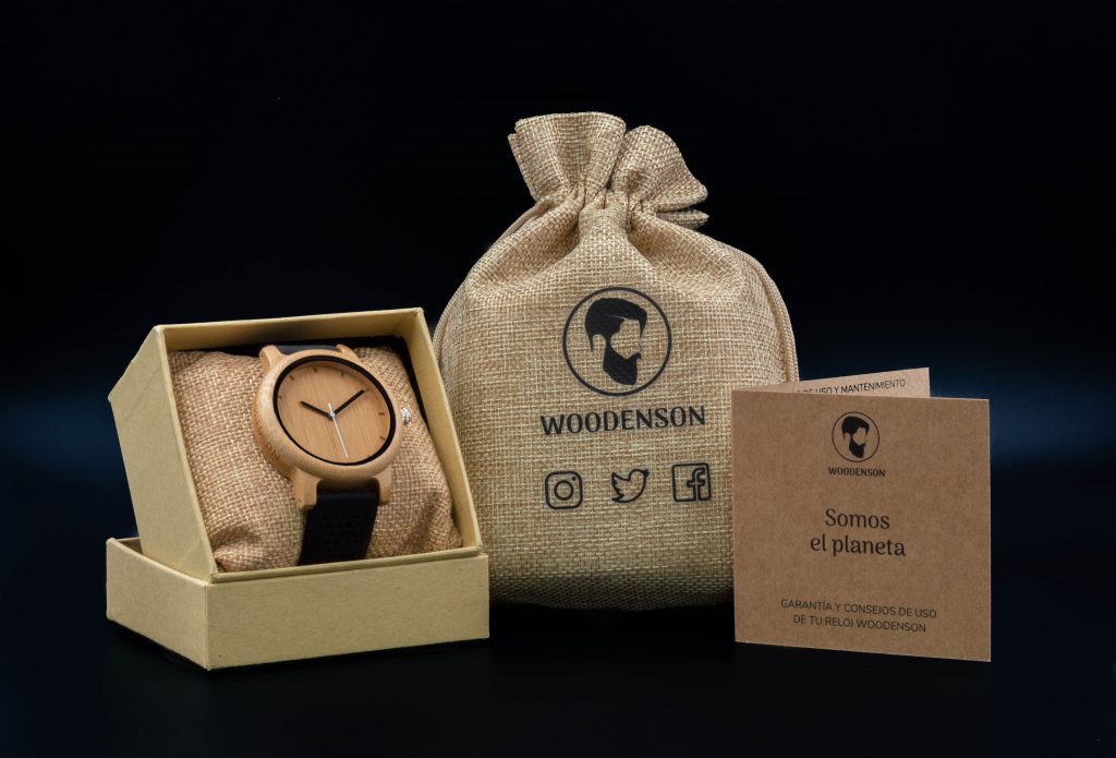 Reloj de madera Cockney Night - Imagen 10