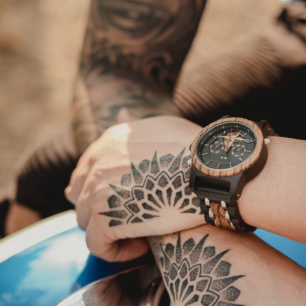 Reloj automático de madera y metal modelo Dundee - Imagen 6