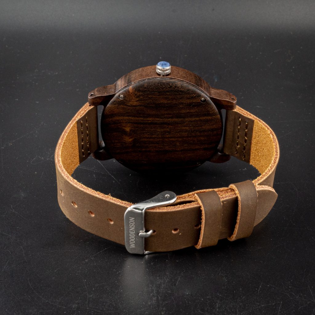 Reloj de madera de sándalo modelo Kurai - Imagen 6