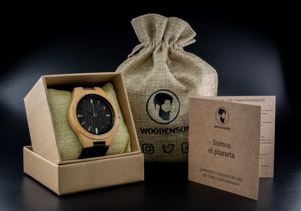 Reloj de madera de bambú modelo Zui - Imagen 9