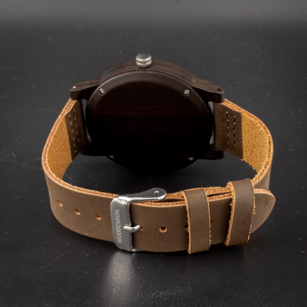 Reloj de pulsera de madera con números en la esfera modelo Terral - Imagen 5