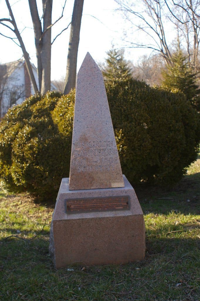 obelisco conmemorativo benjamin banneker