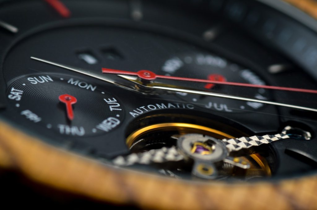 Reloj automático de madera y metal modelo Dundee - Imagen 5