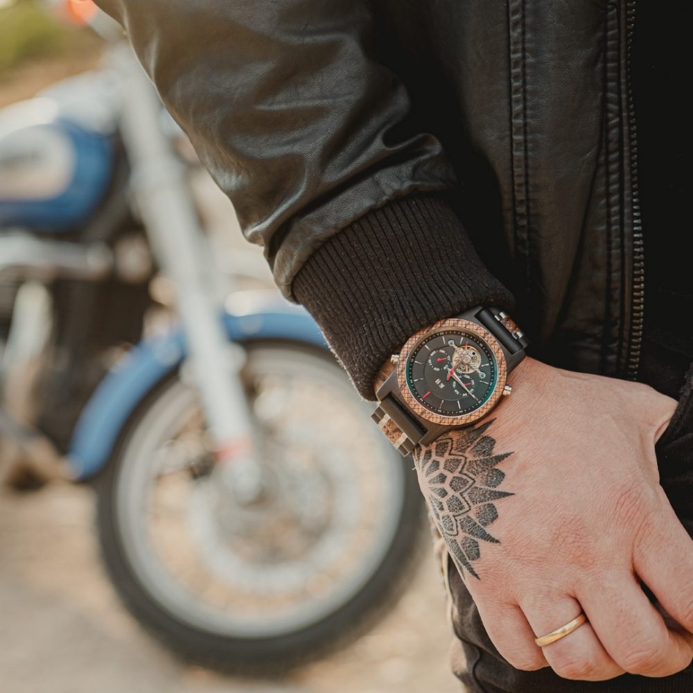 Reloj automático de madera y metal modelo Dundee - Imagen 8