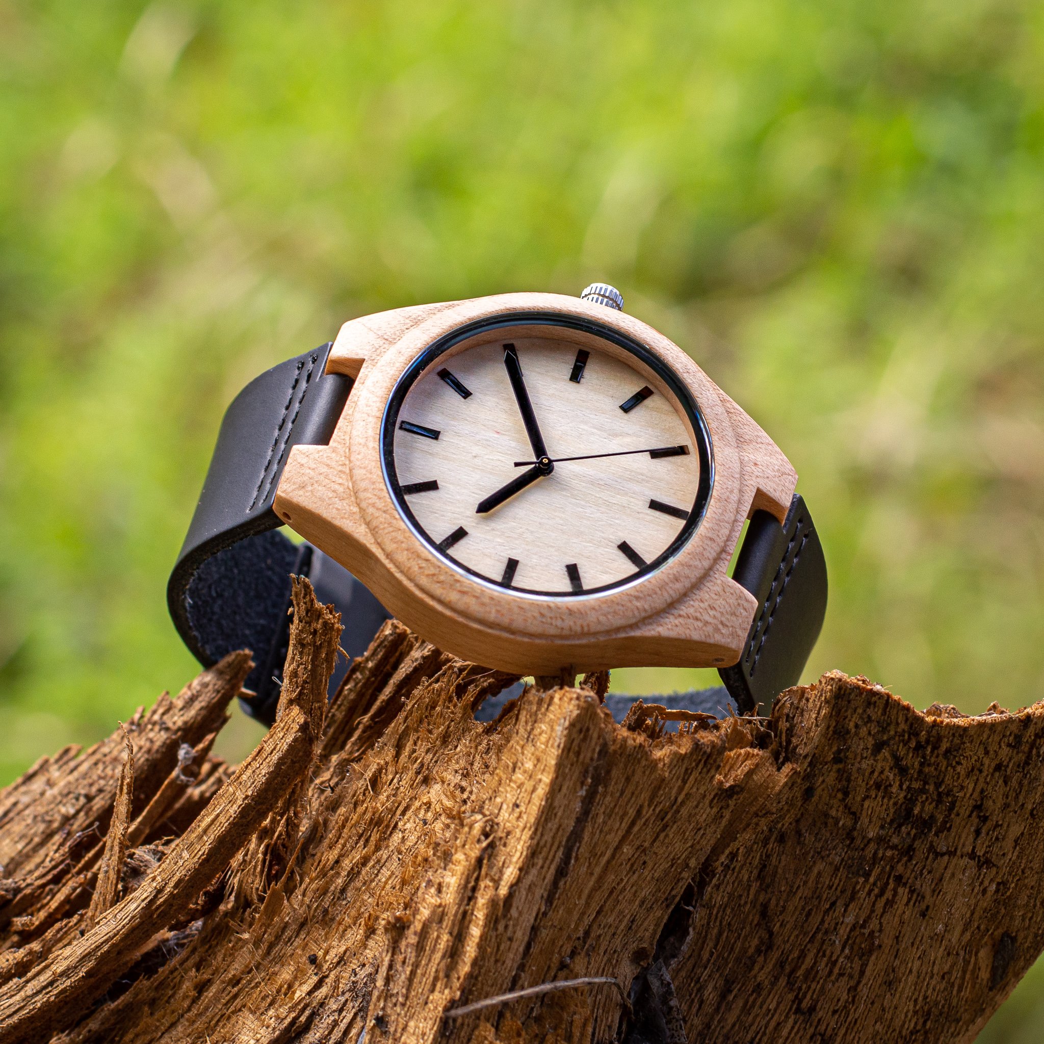 Reloj de madera de arce modelo Taranis 44mm Woodenson