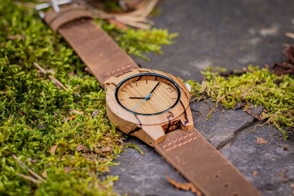 Reloj de madera de zebrano modelo Nara 39mm - Imagen 6