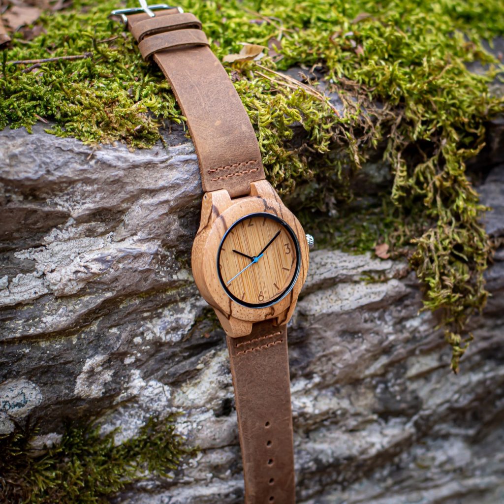 Reloj de madera de zebrano modelo Nara 39mm - Imagen 4