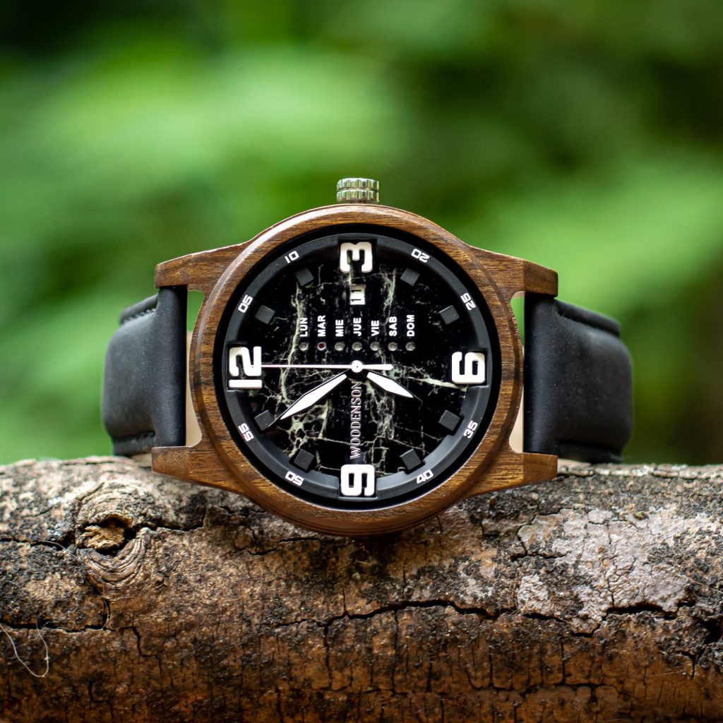 Reloj de Madera de Sándalo Patagonia - Imagen 7