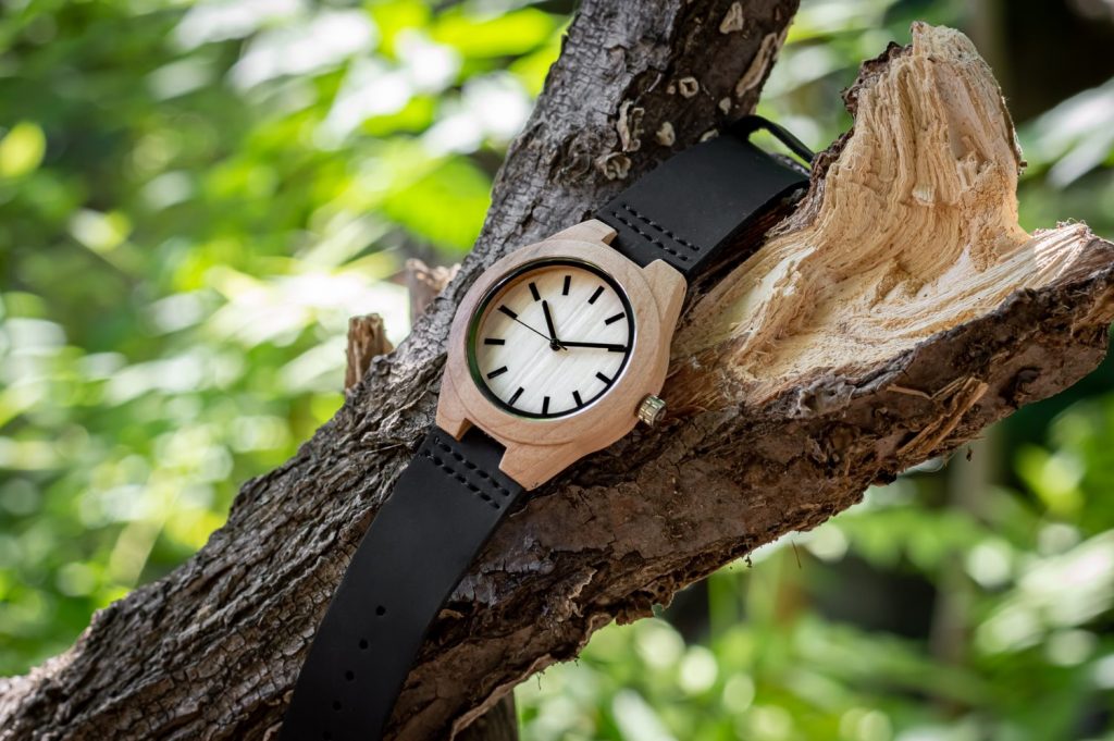 Reloj de madera de arce modelo Taranis 39mm - Imagen 3