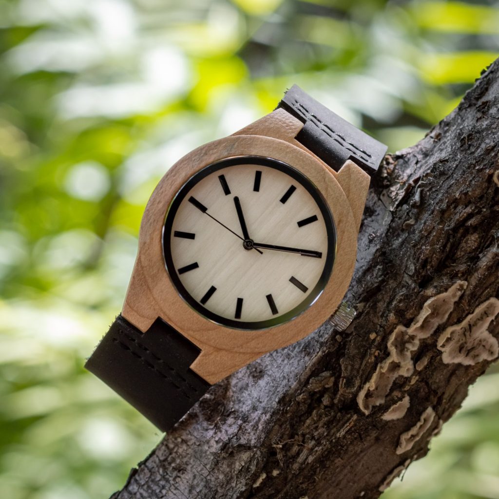 Reloj de madera de arce modelo Taranis 39mm