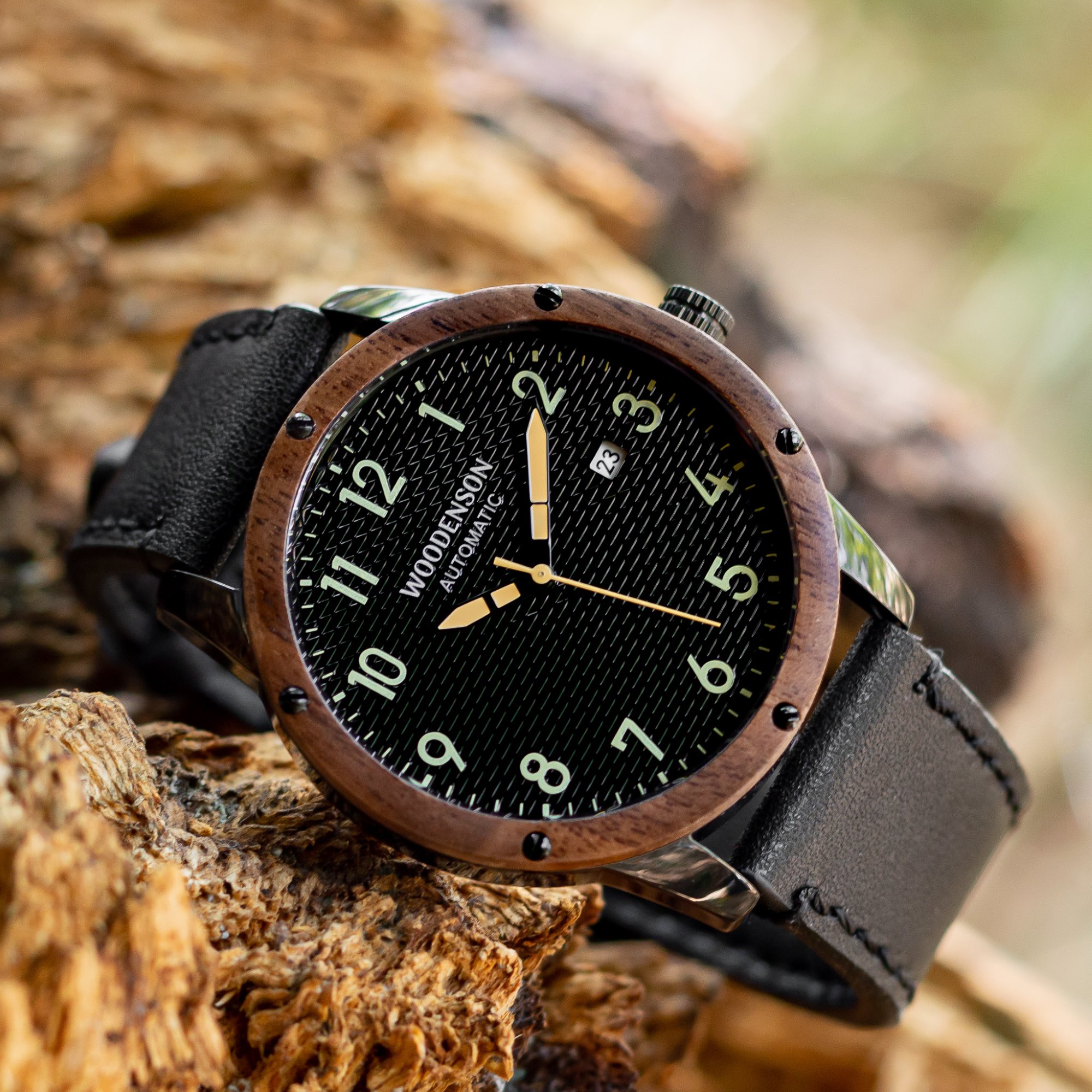 Reloj Automático de madera y acero modelo Obsidian