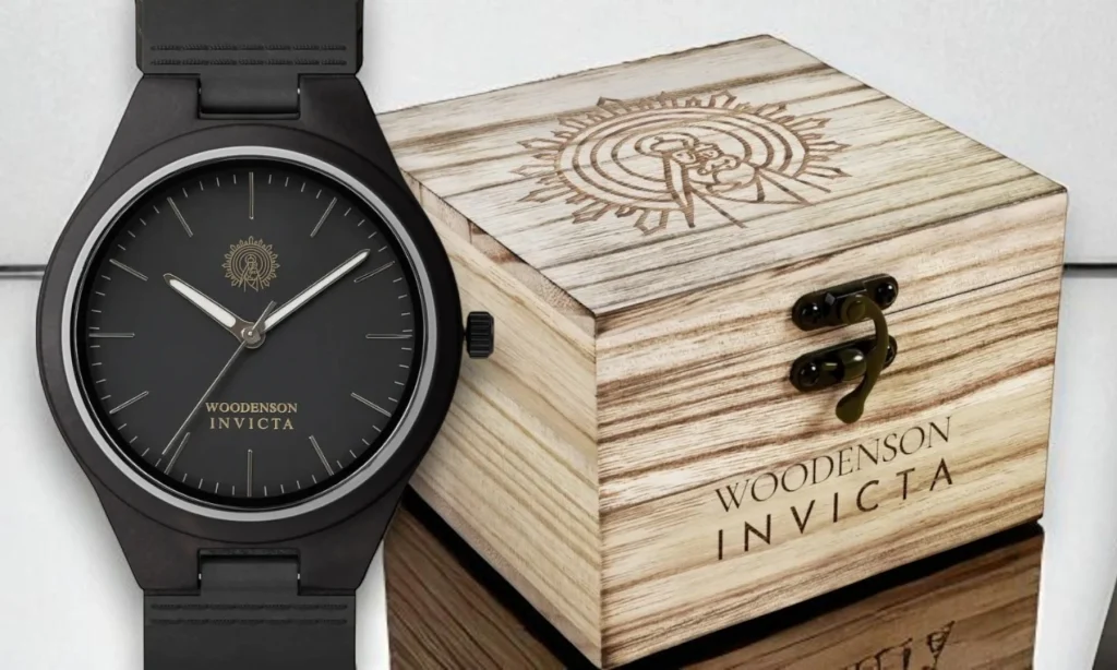 Reloj Invicta Virgen del Pilar, con caja de madera conmemorativa